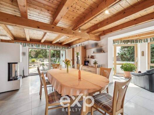 Einfamilienhaus zum Kauf 970.000 € 11 Zimmer 399 m² 1.170 m² Grundstück Weißenburg Weißenburg in Bayern 91781