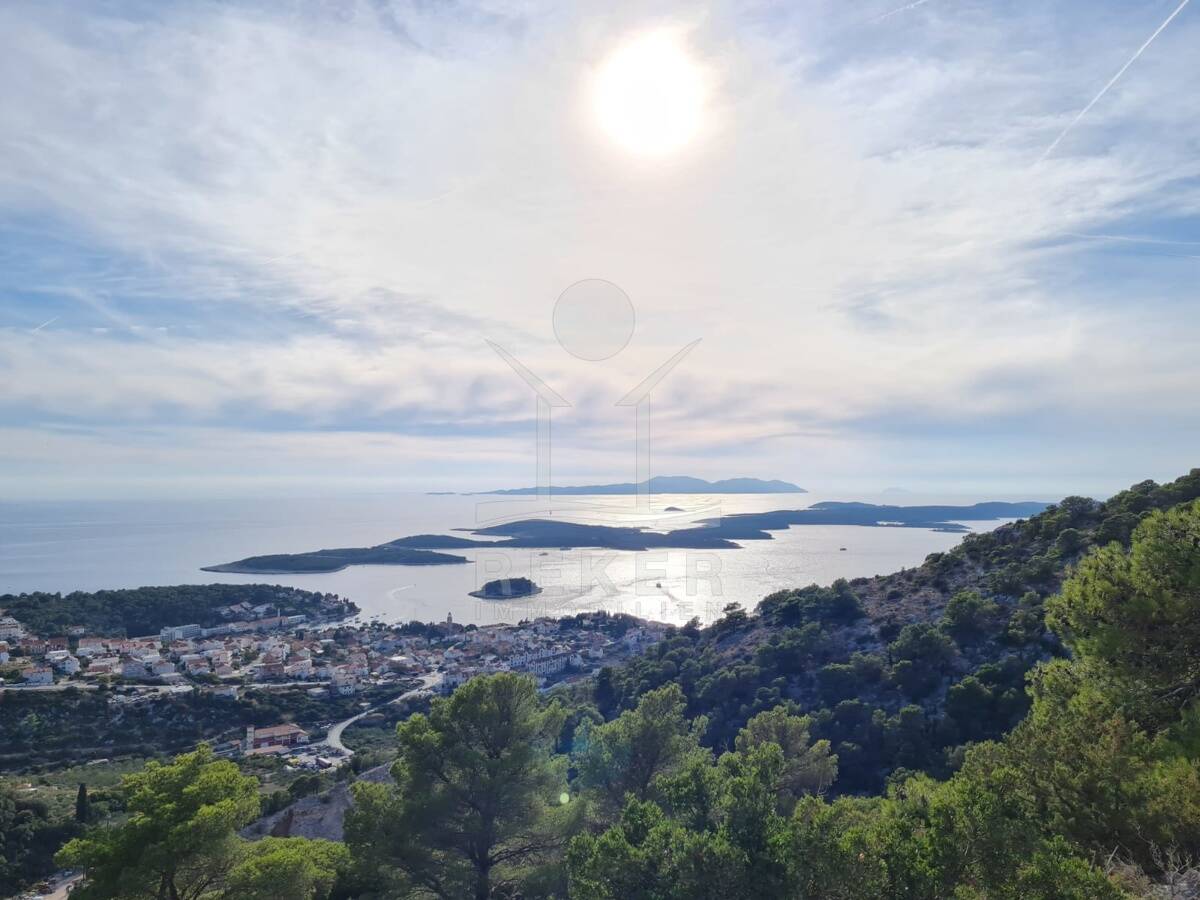 Grundstück zum Kauf 1.000.000 € 3.078 m²<br/>Grundstück Hvar