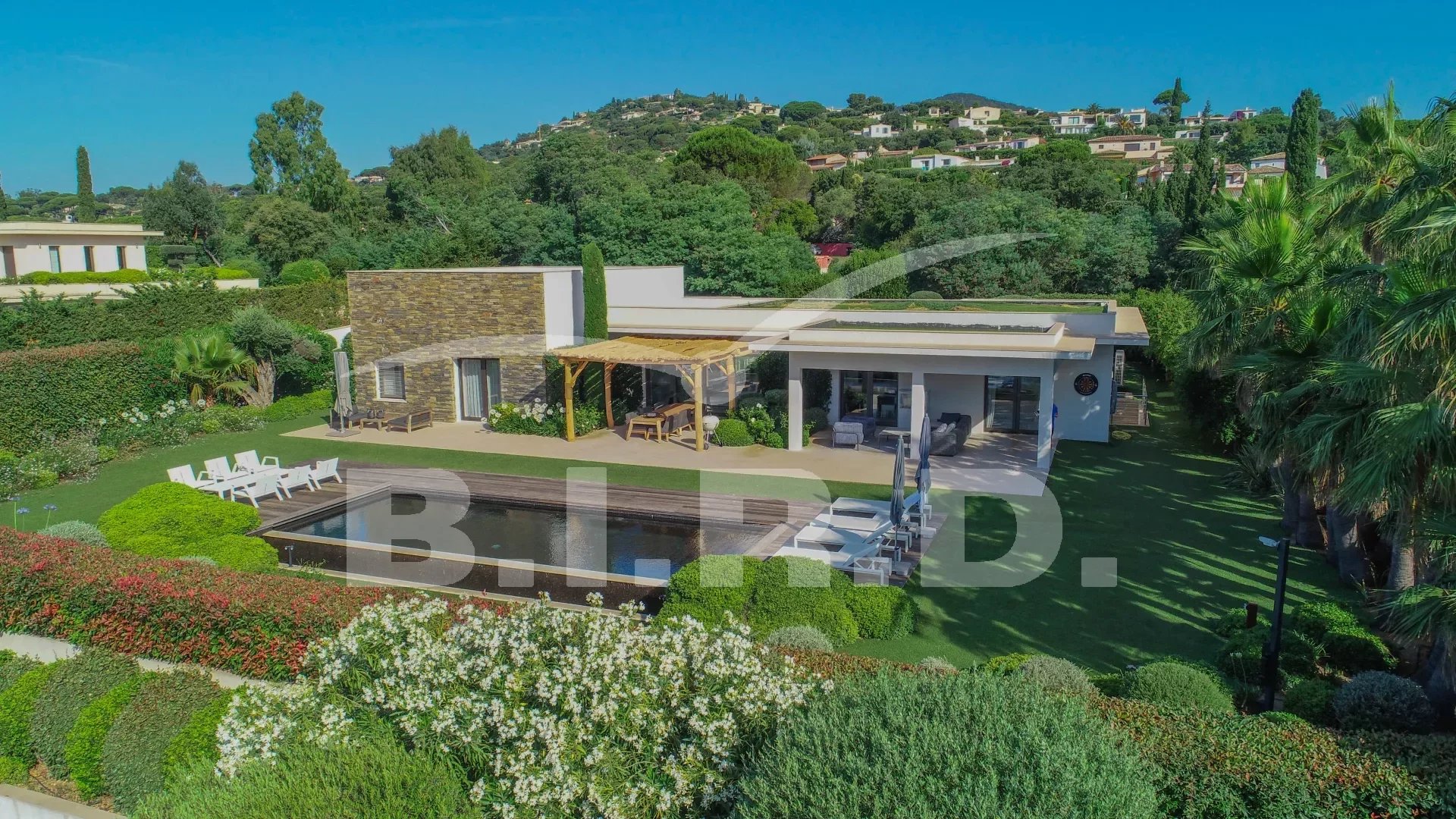 Villa zum Kauf provisionsfrei 5.695.000 € 4 Zimmer 245 m²<br/>Wohnfläche 2.500 m²<br/>Grundstück Basse Suane-Les Virgiles Grimaud 83310