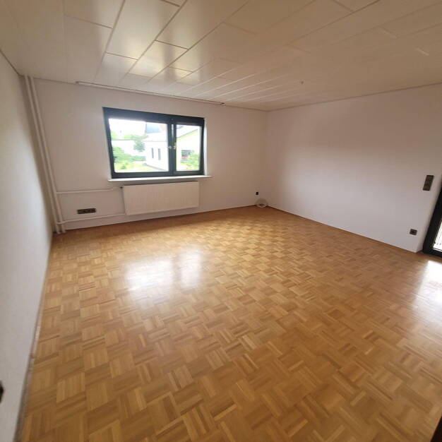 Wohnung zur Miete 1.100 € 3 Zimmer 100 m² EG Cölbe Cölbe 35091