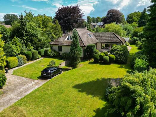 Einfamilienhaus zum Kauf 559.000 € 6 Zimmer 220,5 m² 1.400 m² Grundstück Klecken Rosengarten 21224