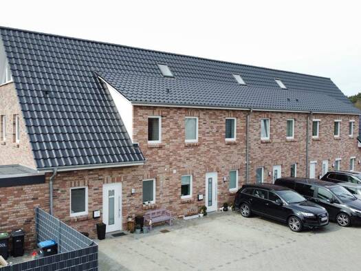 Reihenmittelhaus zur Miete 1.350 € 4 Zimmer 105 m² frei ab 01.01.2026 Deutsch Evern 21407