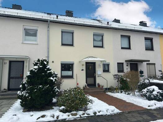 Reihenmittelhaus zum Kauf 159.000 € 3 Zimmer 74 m² 194 m² Grundstück Vorwerk Celle 29229