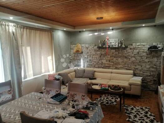Haus zum Kauf 480.000 € 10 Zimmer 320 m² Cavle