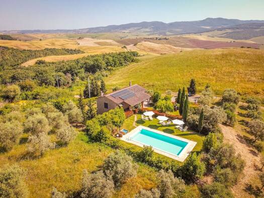 Bauernhaus zum Kauf 880.000 € 7 Zimmer 200 m² 2.292 m² Grundstück Panoramablick Volterra 56048
