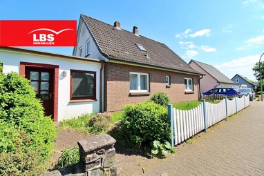 Einfamilienhaus zum Kauf 280.000 € 7 Zimmer 116 m² 702 m² Grundstück Bad Bramstedt 24576