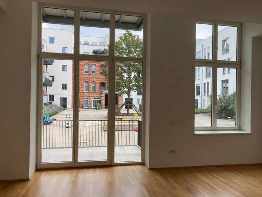 Wohnung zur Miete 922 € 3 Zimmer 80,2 m² EG frei ab 01.10.2025 Johannesstr. 160 Altstadt Erfurt 99084