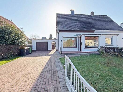 Doppelhaushälfte zum Kauf 289.000 € 4 Zimmer 121 m² 605 m² Grundstück Xanten 46509