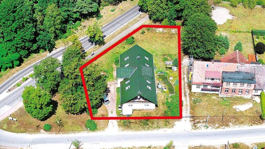 Einfamilienhaus zum Kauf 35.000 € 7 Zimmer 360 m² 1.372 m² Grundstück Klein Hammer 33 a Hammer Hammer a.d. Uecker 17358