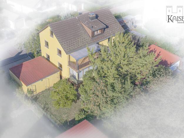 Mehrfamilienhaus zum Kauf 419.000 € 8 Zimmer 143 m² 541 m² Grundstück Königsberger Straße 3 Wehr Wehr 79664