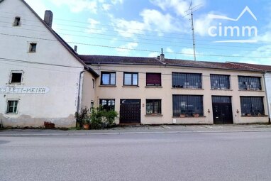 Einfamilienhaus zum Kauf provisionsfrei 150.000 € 8 Zimmer 318,8 m² 745 m² Grundstück Hundling 57990