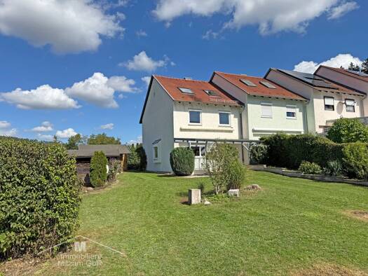 Reihenendhaus zum Kauf 297.000 € 4 Zimmer 124,9 m² 637 m² Grundstück frei ab sofort Gundekarstraße 23 Greding Greding 91171
