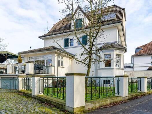 Villa zum Kauf 1.490.000 € 9 Zimmer 295 m² 921 m² Grundstück Opladen Leverkusen 51379