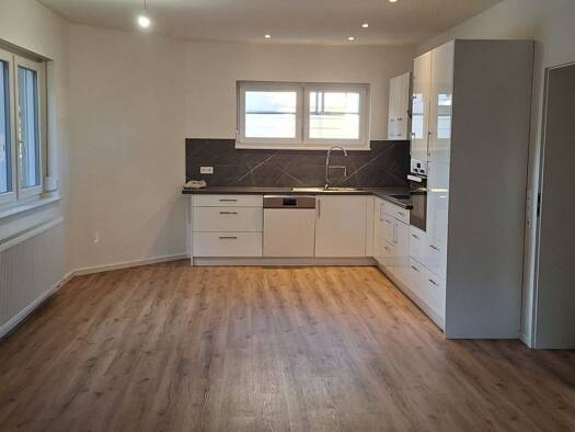 Wohnung zur Miete 1.250 € 4,5 Zimmer 90 m² Geschoss EG/3 frei ab sofort Heilbronn Heilbronn 74074