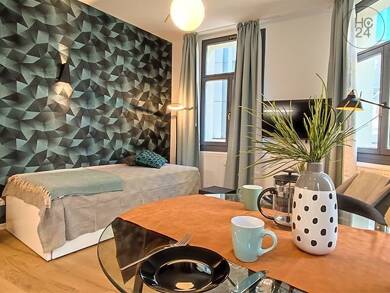 Wohnung zur Miete Wohnen auf Zeit 850 € 1 Zimmer 29 m² frei ab 01.10.2025 Leipzig 04109