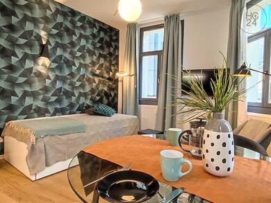 Wohnung zur Miete Wohnen auf Zeit 850 € 1 Zimmer 29 m² frei ab 01.10.2025 Zentrum Leipzig 04109