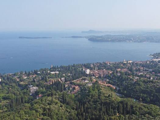 Grundstück zum Kauf 1.000.000 € 22.750 m² Grundstück Gardone Riviera