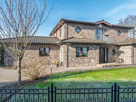 Einfamilienhaus zum Kauf 536.000 € 5 Zimmer 291,5 m² 1.402 m² Grundstück Neurhede Rhede 26899