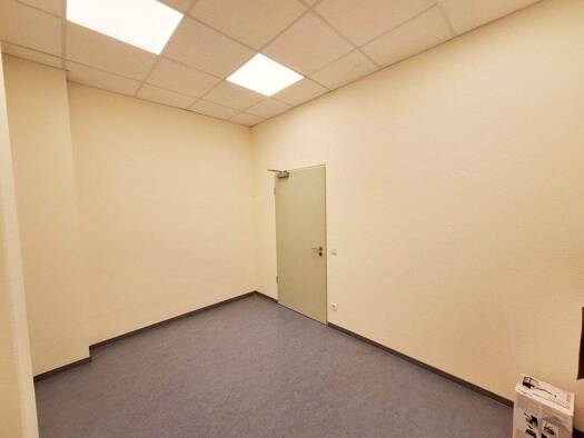 Lagerhalle zur Miete 249 € 11,7 m² Lagerfläche Ruth-Hallensleben-Str. 4 Bilderstöckchen Köln 50739