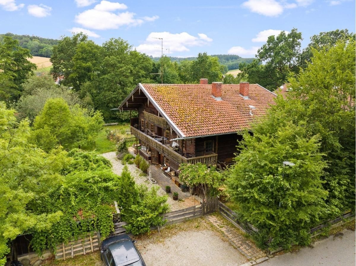 Bauernhaus zum Kauf 698.000 € 8 Zimmer 385 m²<br/>Wohnfläche 1.932 m²<br/>Grundstück Oberham Pfarrkirchen 84347