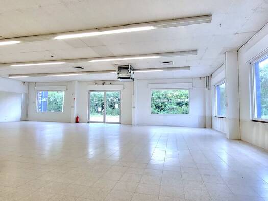 Verkaufsfläche zur Miete 1.800 € 1 Zimmer 520 m² Verkaufsfläche Schwandorf Schwandorf 92421