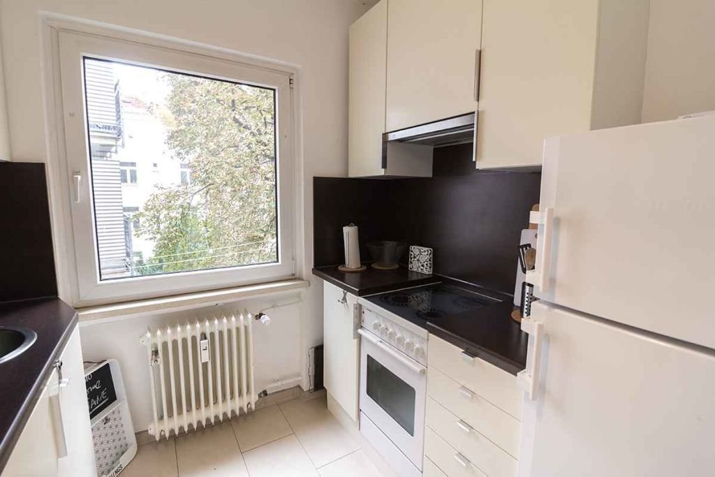 Wohnung zur Miete Wohnen auf Zeit 715 € 3 Zimmer 17 m²<br/>Wohnfläche 06.01.2025<br/>Verfügbarkeit Emil-Claar-Straße 17 Westend - Süd Frankfurt am Main 60322