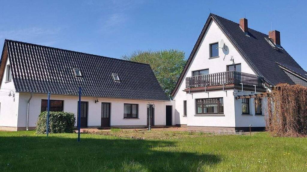 +++PROVISIONSFREI+++Großzügiges Einfamilienhaus in Hafennähe von Zingst zu verkaufen