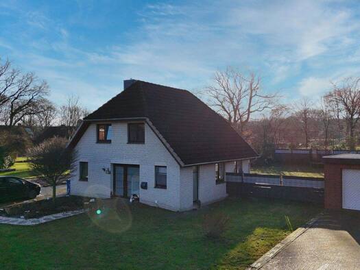 Einfamilienhaus zum Kauf 279.000 € 4 Zimmer 117 m² 1.120 m² Grundstück Cadenberge 21781