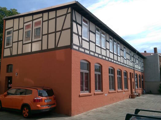 Bürofläche zur Miete provisionsfrei 1.280 € 6 Zimmer 1.800 m² Bürofläche teilbar von 10 m² bis 180 m² Magdeburger Allee 136 Ilversgehofen Erfurt 99086