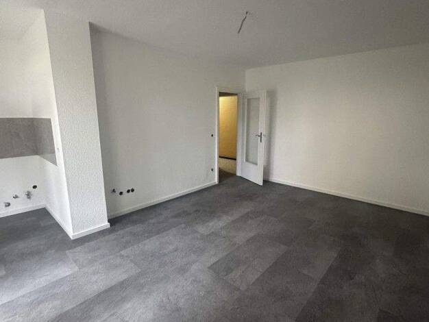 Studio zur Miete 520 € 1 Zimmer 30 m² 1. Geschoss Heinrich-Lanz-Ring 11 Viernheim 68519