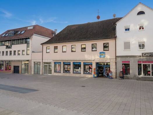 Laden zur Miete 2.000 € 76 m² Verkaufsfläche Mitte Ludwigsburg 71634