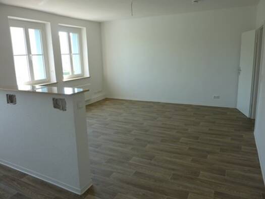 Wohnung zur Miete 401 € 2 Zimmer 61,6 m² 1. Geschoss frei ab sofort Schlachthofstraße 9 Weißenfels 06667