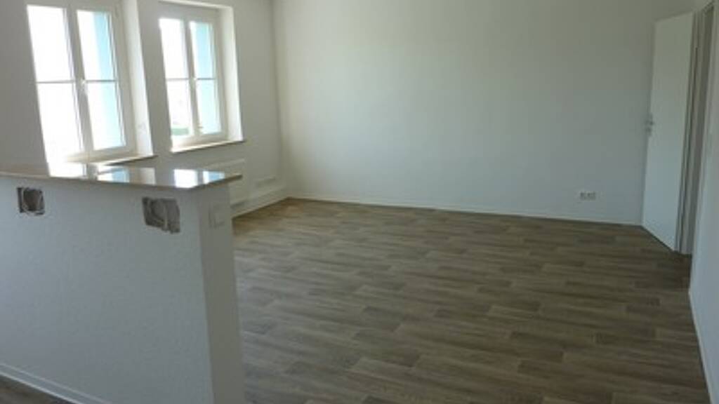 Wohnung zur Miete 401 € 2 Zimmer 61,6 m² 1. Geschoss frei ab sofort Schlachthofstraße 9 Weißenfels 06667