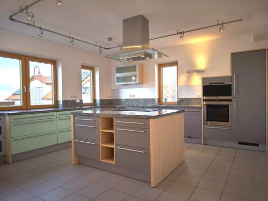 Wohnung zur Miete 1.100 € 2,5 Zimmer 112 m² EG Östringen 76684