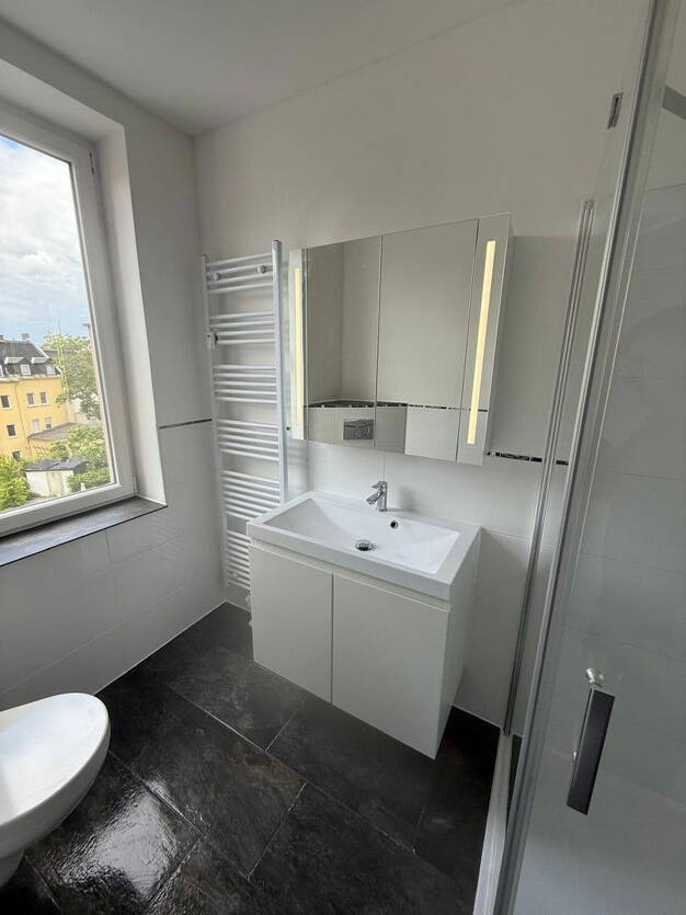 Wohnung zur Miete 960 € 4 Zimmer 98 m² 2. Geschoss Fabrikvorstadt Hof 95028