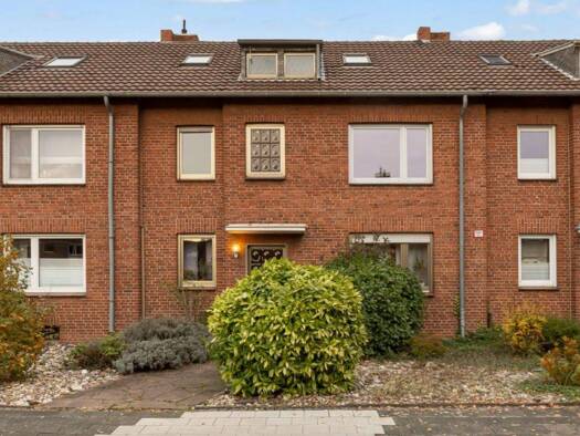 Reihenmittelhaus zum Kauf 550.000 € 7 Zimmer 189 m² 418 m² Grundstück Korschenbroich 41352