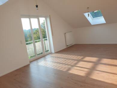 Wohnung zur Miete 525 € 2,5 Zimmer 62 m² Geschoss 2/2 Neustadt Neustadt a.d.Waldnaab 92660