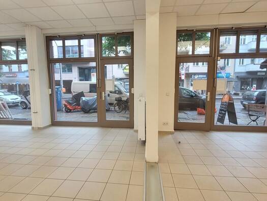 Laden zur Miete 4.990 € 135,6 m² Verkaufsfläche Boxhagener Str. 28 Friedrichshain Berlin 10245