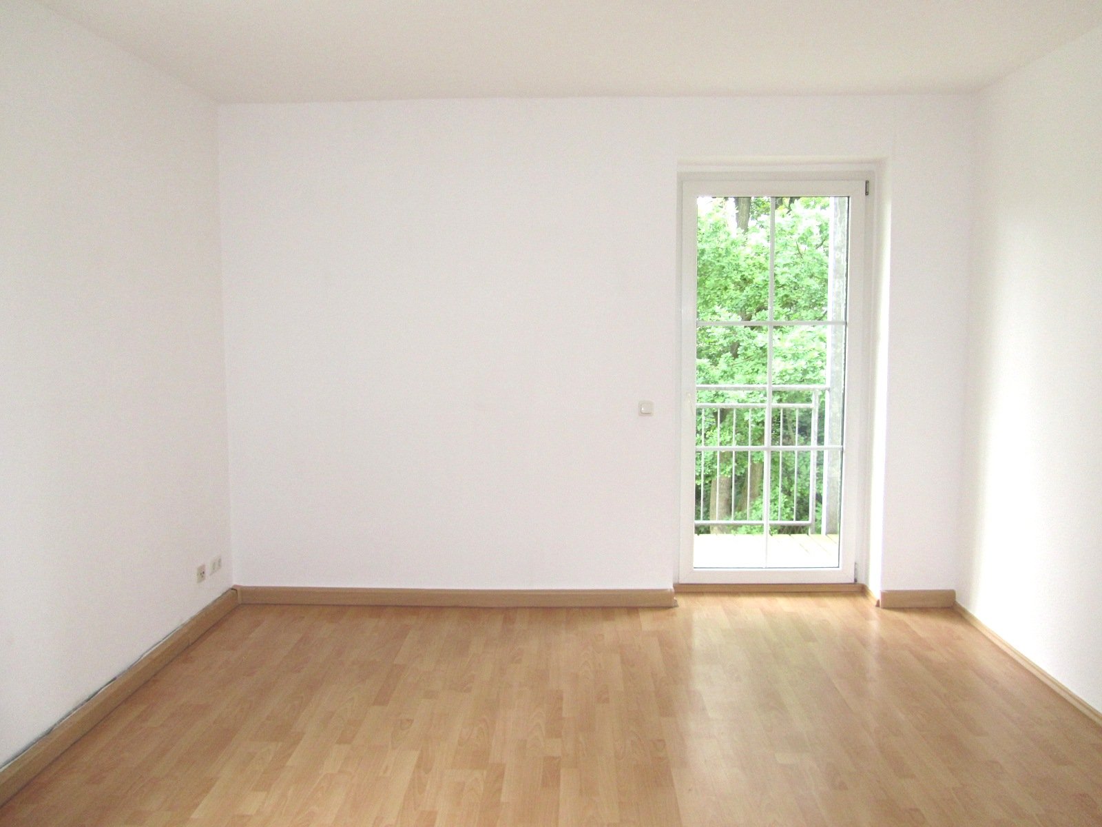 Wohnung zur Miete 430 € 3 Zimmer 71 m²<br/>Wohnfläche 1.<br/>Geschoss ab sofort<br/>Verfügbarkeit Franz-Mehring-Straße 84 Pölbitz 314 Zwickau 08058