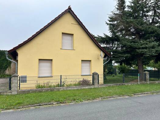 Einfamilienhaus zum Kauf provisionsfrei 125.000 € 2 Zimmer 90 m² frei ab sofort Schollen 14 Schollen Luckau 15926