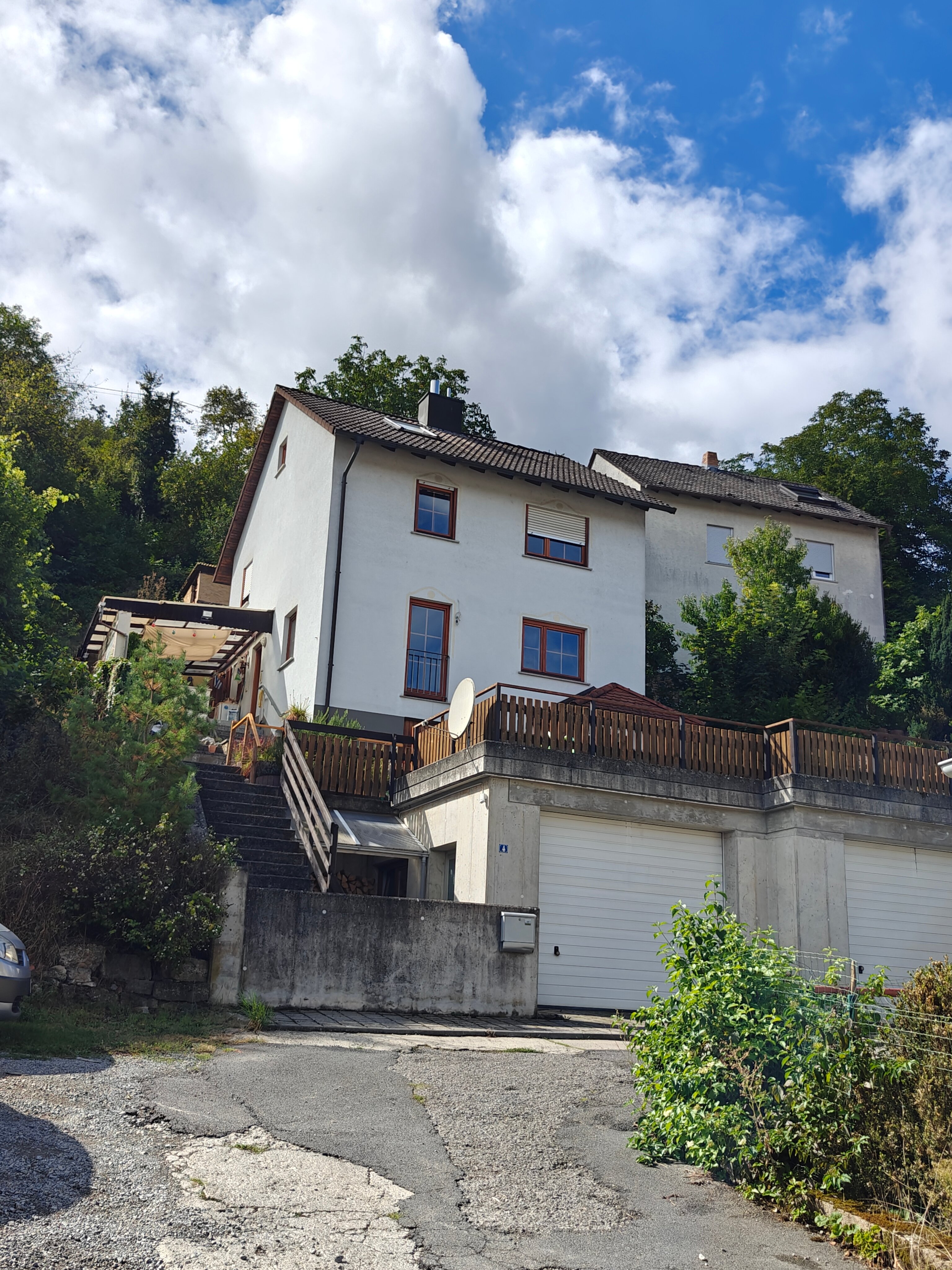 Einfamilienhaus zur Miete 1.700 € 4 Zimmer 121,9 m²<br/>Wohnfläche 808 m²<br/>Grundstück Versbach Würzburg 97078