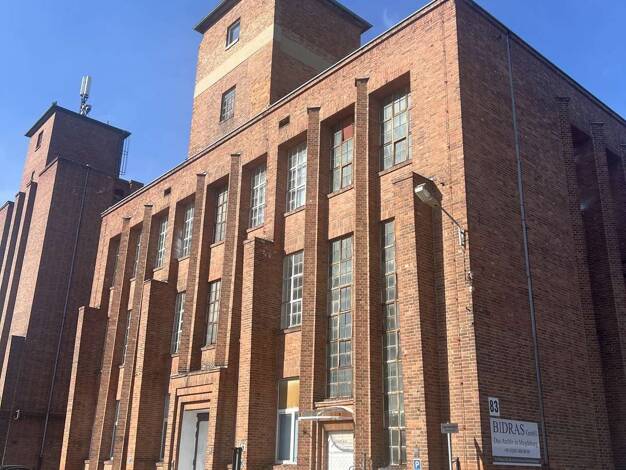 Sonstiges zum Kauf provisionsfrei als Kapitalanlage geeignet 1.200.000 € 2.900 m² 1.900 m² Grundstück Stadtfeld Ost Magdeburg 39110