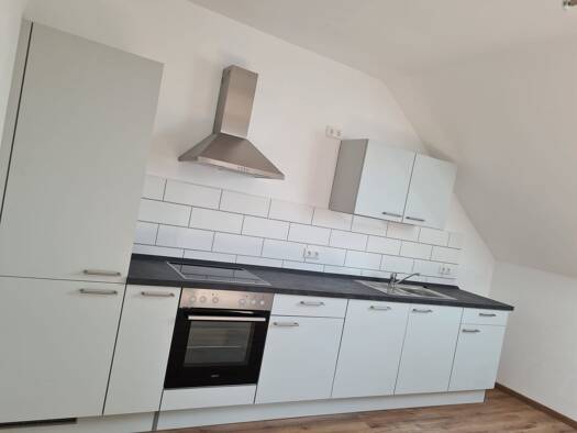 Wohnung zur Miete 815 € 3 Zimmer 80 m² Geschoss 2/3 frei ab 01.07.2026 Haunsdorfer Straße Kirchlehen Mengkofen 84152