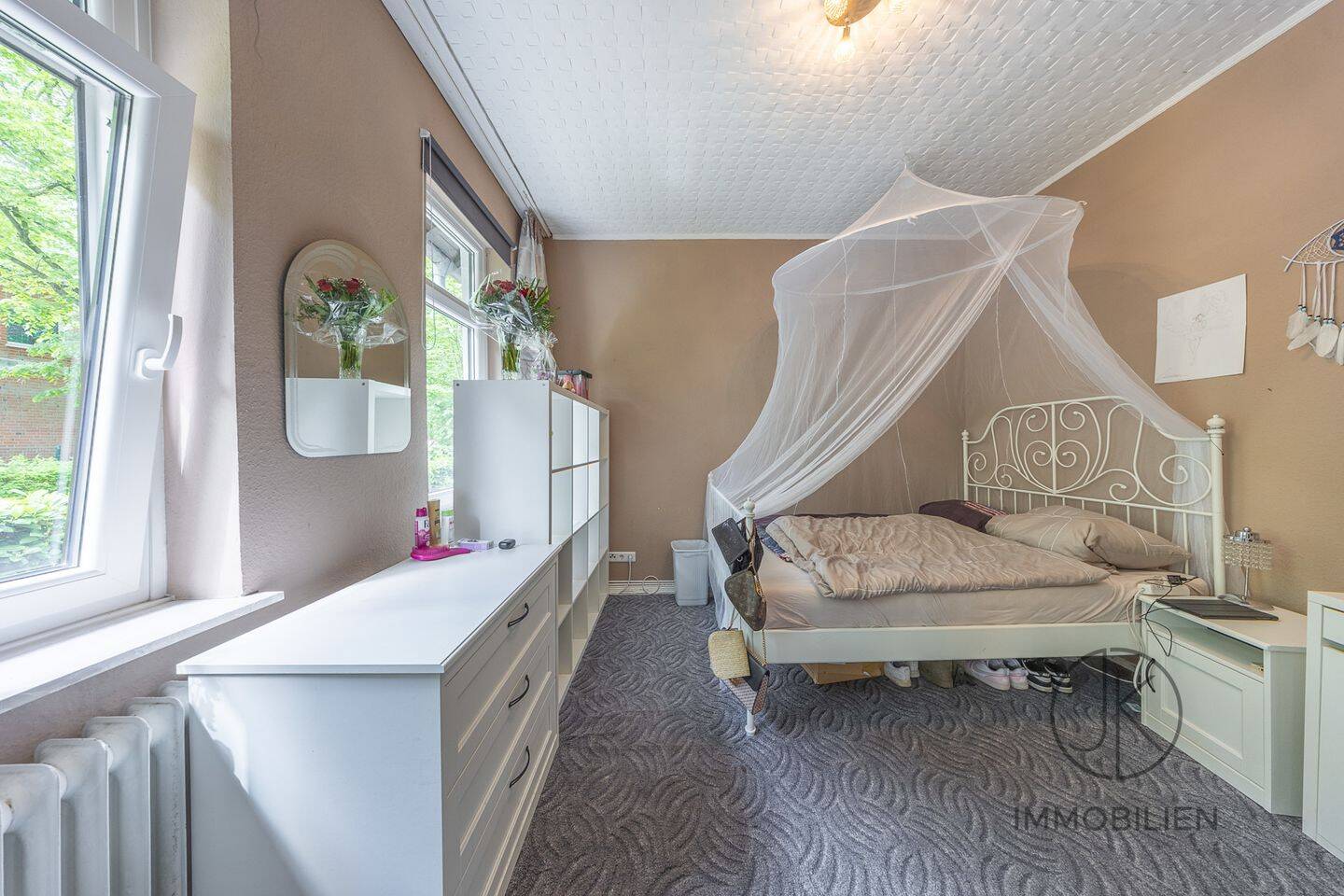 Property thumbnail 11