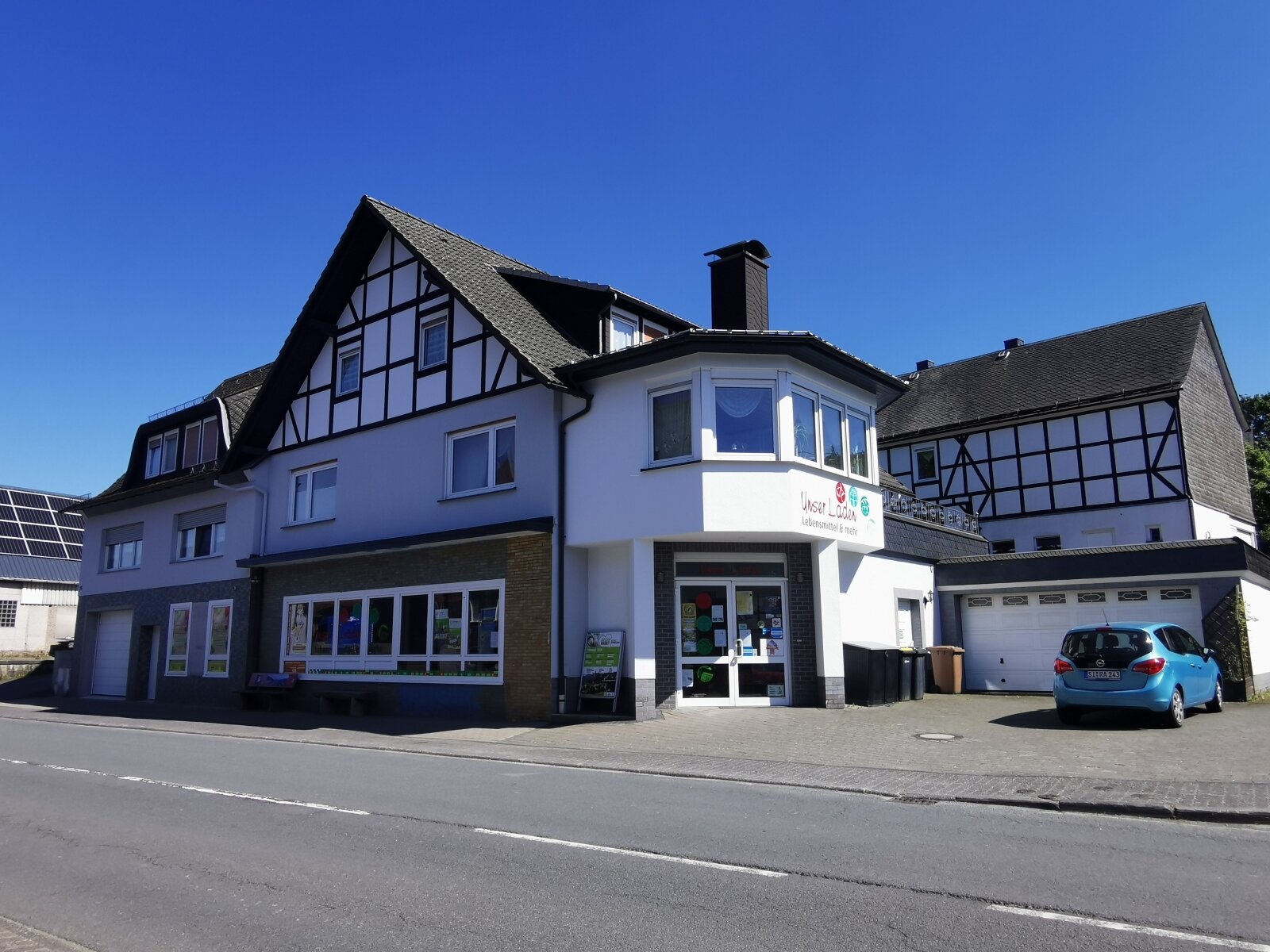 Haus zum Kauf 399.000 € 12 Zimmer 570 m²<br/>Wohnfläche 863 m²<br/>Grundstück Dotzlar Bad Berleburg 57319