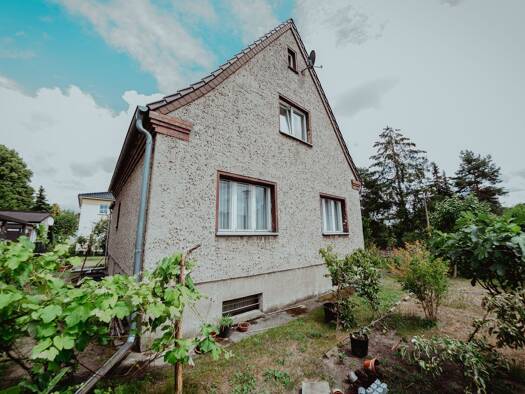 Einfamilienhaus zum Kauf 495.000 € 4 Zimmer 110 m² 455 m² Grundstück frei ab sofort Alt-Hohenschönhausen Lichtenberg 13053