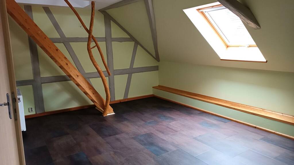 Maisonette zur Miete 320 € 2,5 Zimmer 45 m² 3. Geschoss frei ab sofort Neustadt Neustadt an der Orla 07806