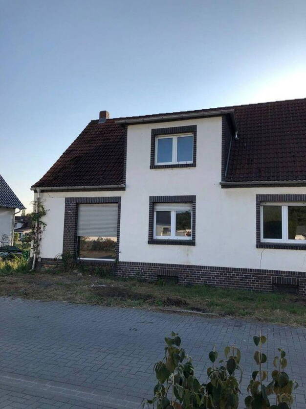 Einfamilienhaus zum Kauf provisionsfrei 99.000 € 8 Zimmer 250 m² 1.036 m² Grundstück Zscherndorf Sandersdorf-Brehna 06792