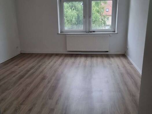 Wohnung zur Miete 490 € 2 Zimmer 68,5 m² 1. Geschoss frei ab sofort Dohnaer Straße 43 Heidenau 01809