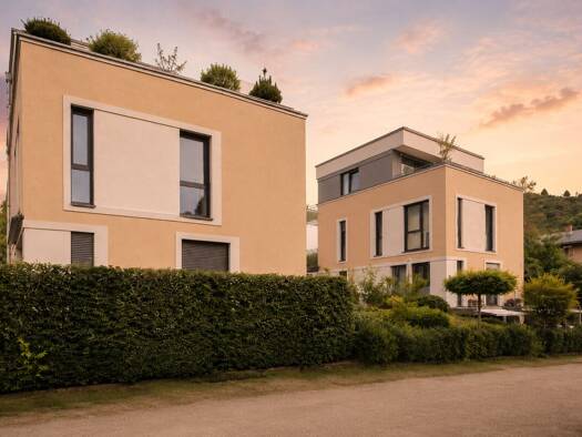 Doppelhaushälfte zum Kauf 649.000 € 4 Zimmer 140 m² 180 m² Grundstück Radebeul 01445